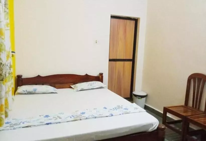 Majatalo Shalom Guest House