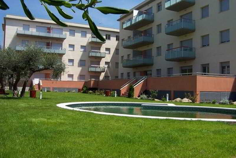 Apartamentos Urbanizacion Del Sol