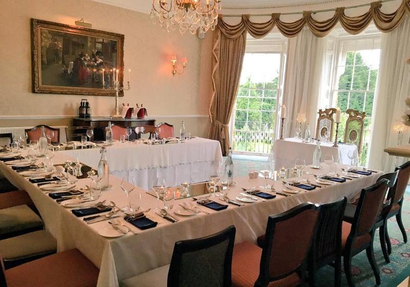 Bellinghan Castle Hotel