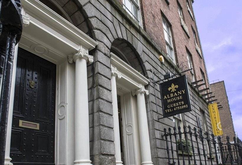 בית מלון כפרי Albany House