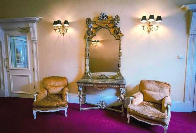 בית מלון כפרי Albany House