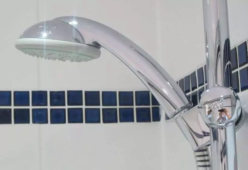 בית מלון כפרי Alhambra