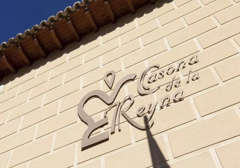 هتل Casona De La Reyna