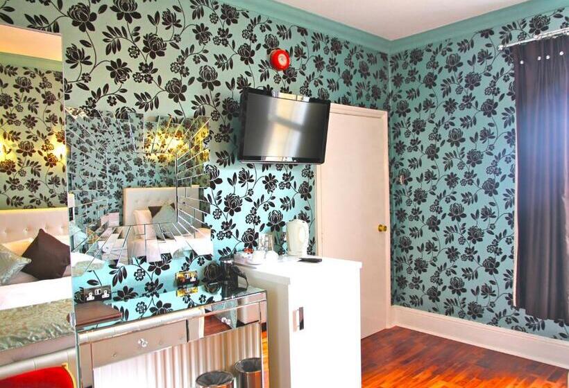 Hotel Crompton Guest House