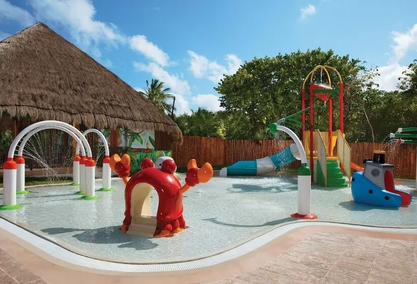 ホテル Dreams Sapphire Resort & Spa