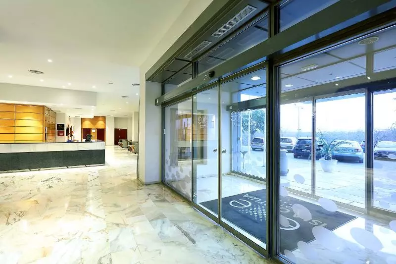 هتل Exe Isla Cartuja