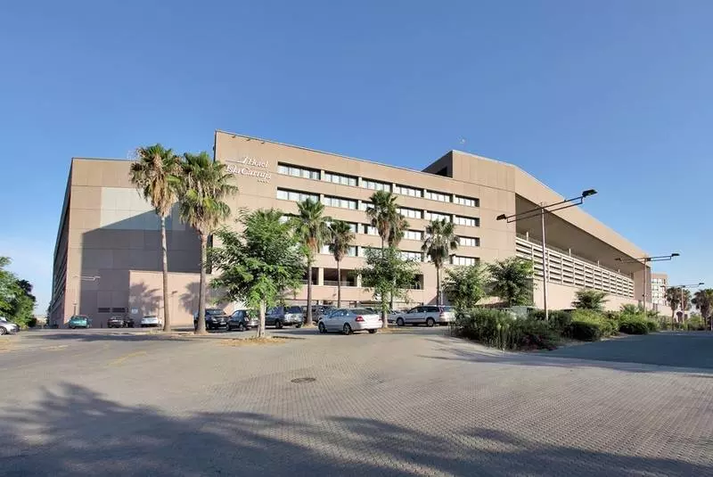 هتل Exe Isla Cartuja