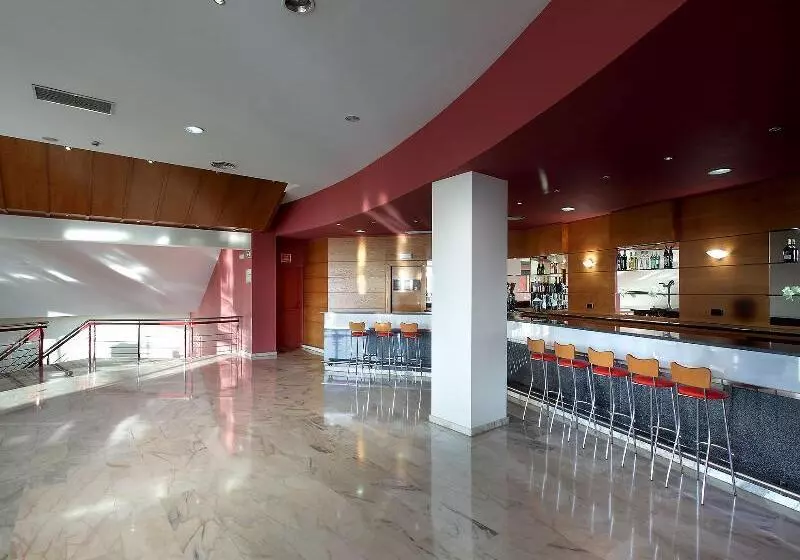 هتل Exe Isla Cartuja