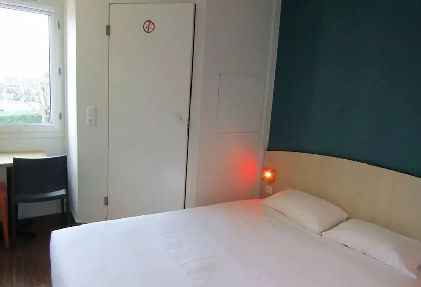 호텔 F1 Lyon Bourgoin Jallieu