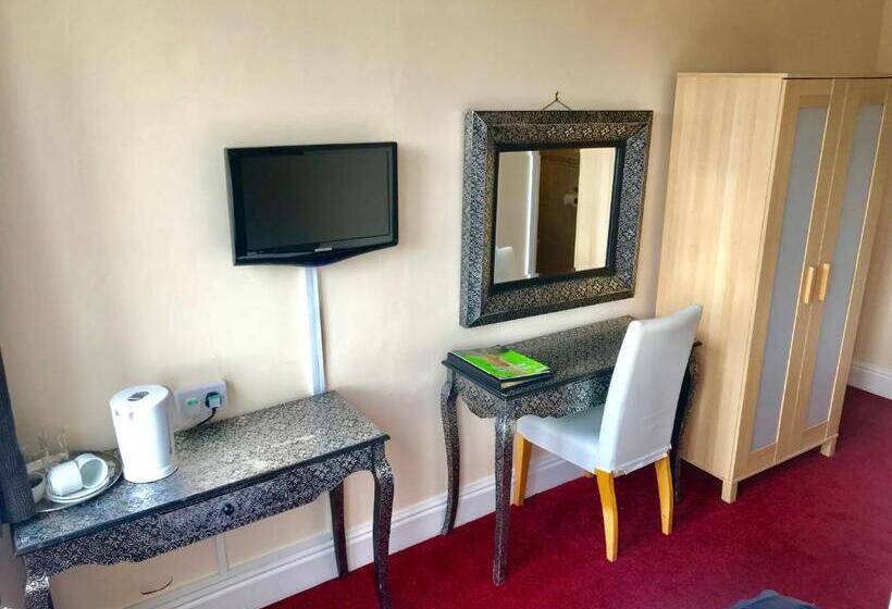 בית מלון כפרי Harefield Hall