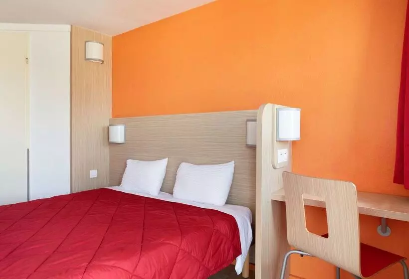 Отель Premiere Classe Chalons En Champagne