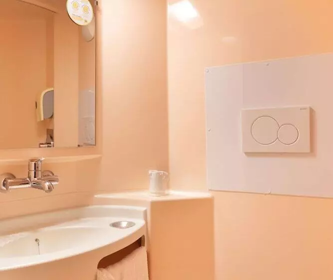 ホテル Premiere Classe Fleury Merogis