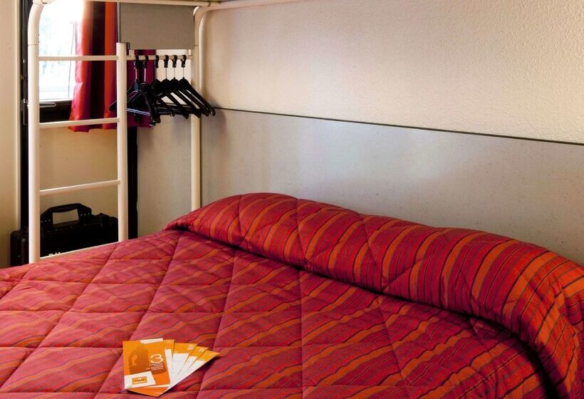 هتل Premiere Classe Saint Nazaire  Trignac