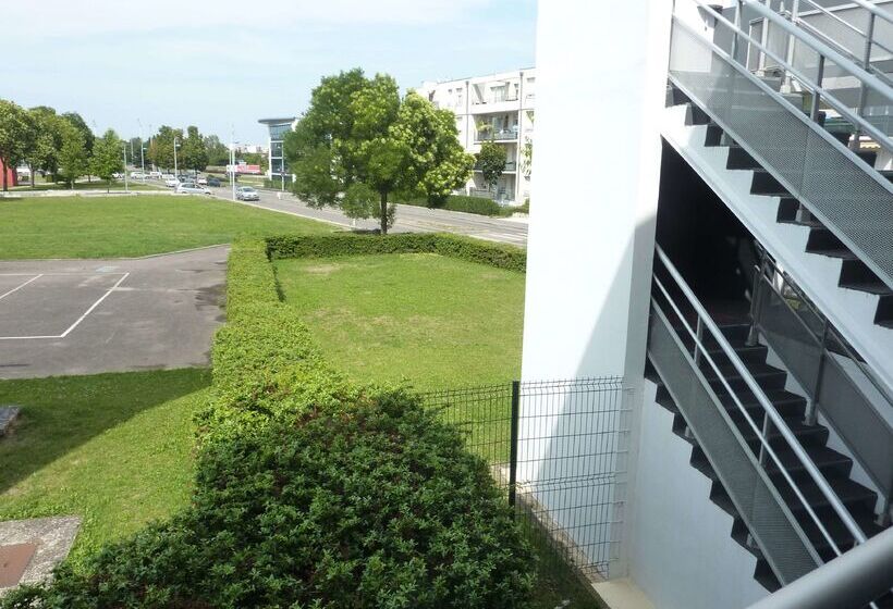 هتل Premiere Classe Strasbourg Ouest