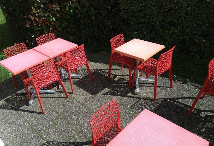 هتل Premiere Classe Strasbourg Ouest