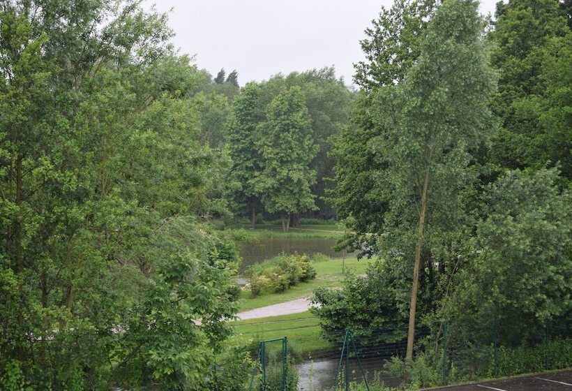 فندق Premiere Classe Creil   Villers Saint Paul