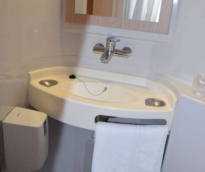 فندق Premiere Classe Creil   Villers Saint Paul