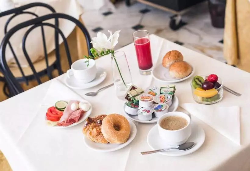 Raeli Hotel Archimede