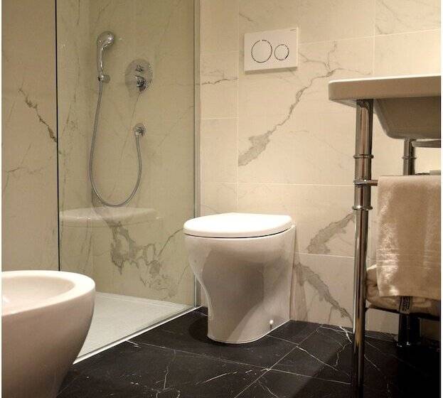 Raeli Hotel Archimede