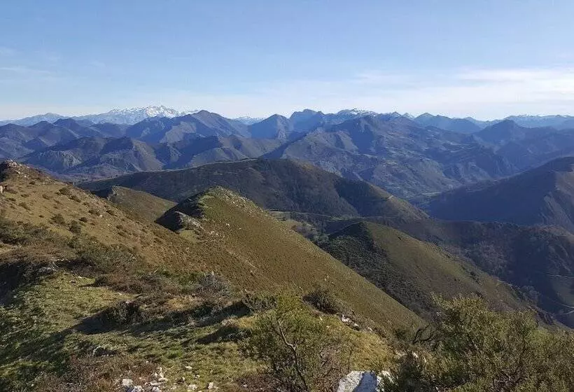 هتل روستایی Casona De La Paca
