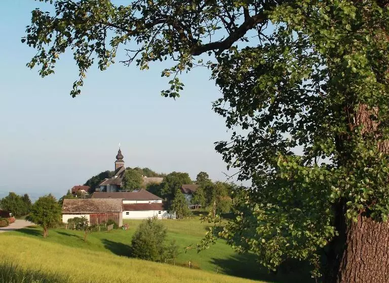 Retkeilymaja Gasthof Zur Linde