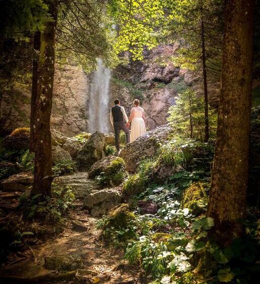 فندق صغير Waldgasthaus Lehmen