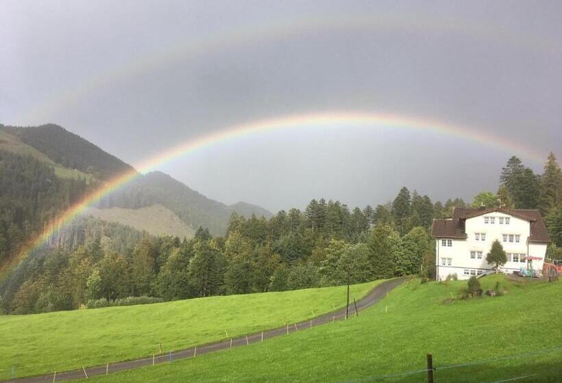 فندق صغير Waldgasthaus Lehmen