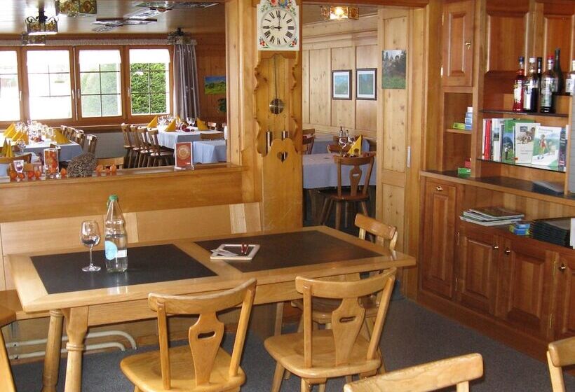 فندق صغير Waldgasthaus Lehmen