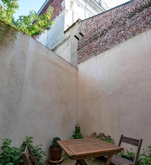 ベッドアンドブレックファースト Chambre D'hôtes Les Clés Des Places