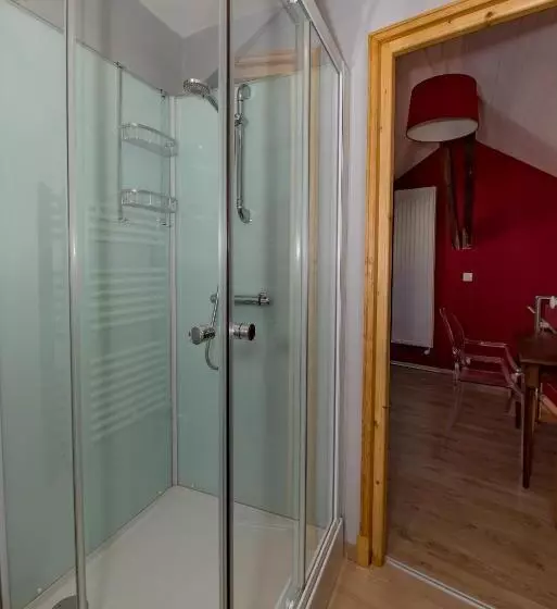 تختخواب و صبحانه Chambre D'hôtes Les Clés Des Places