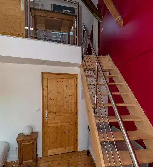 تختخواب و صبحانه Chambre D'hôtes Les Clés Des Places