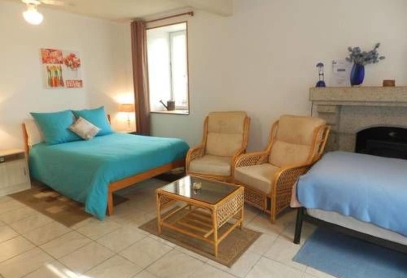 مبيت وإفطار Laura's Chambres D'hôtes