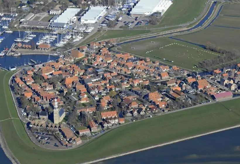 تختخواب و صبحانه Uit Alle Windstreken