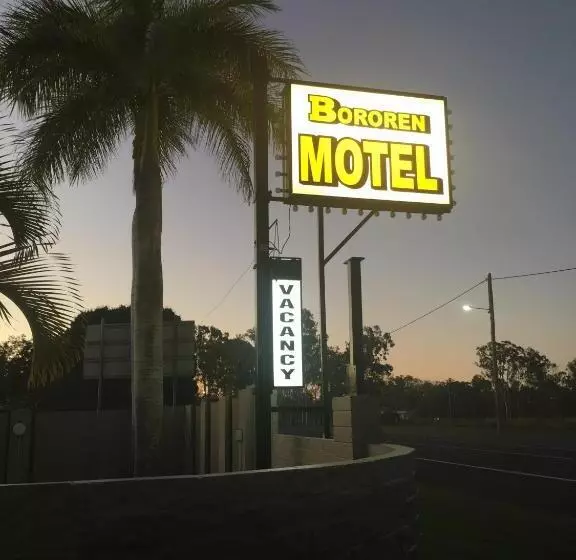 Bororen Hotel Motel
