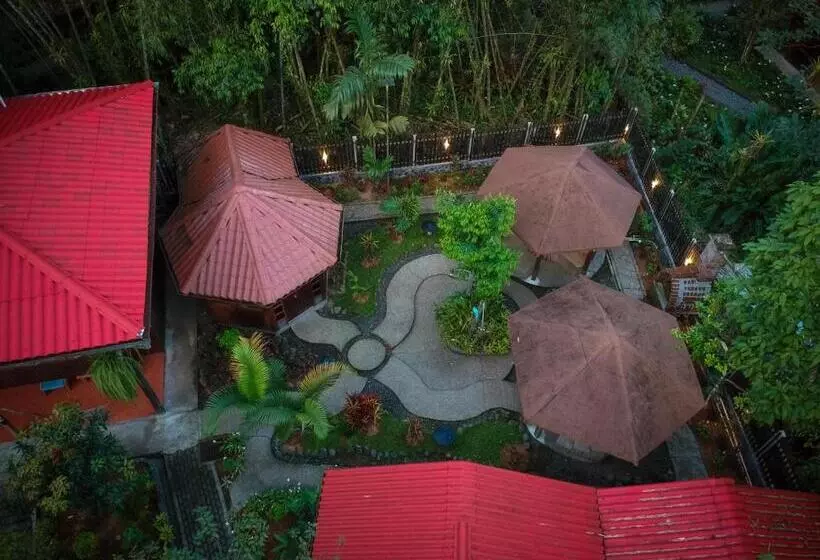 El Jardín Hotel & Restaurante