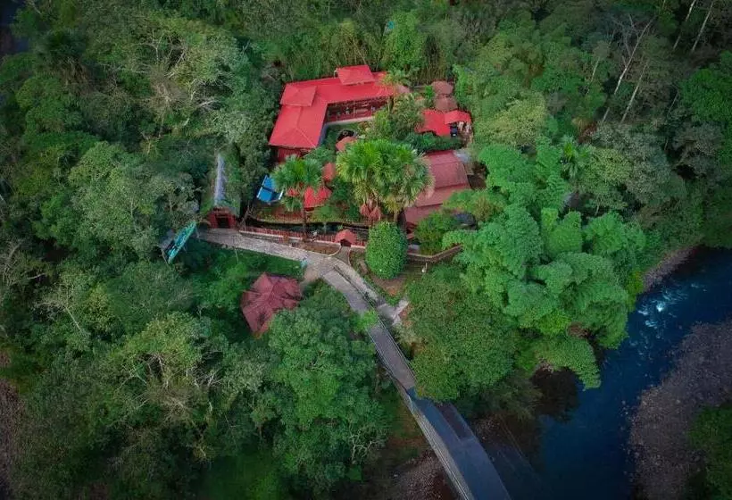 El Jardín Hotel & Restaurante