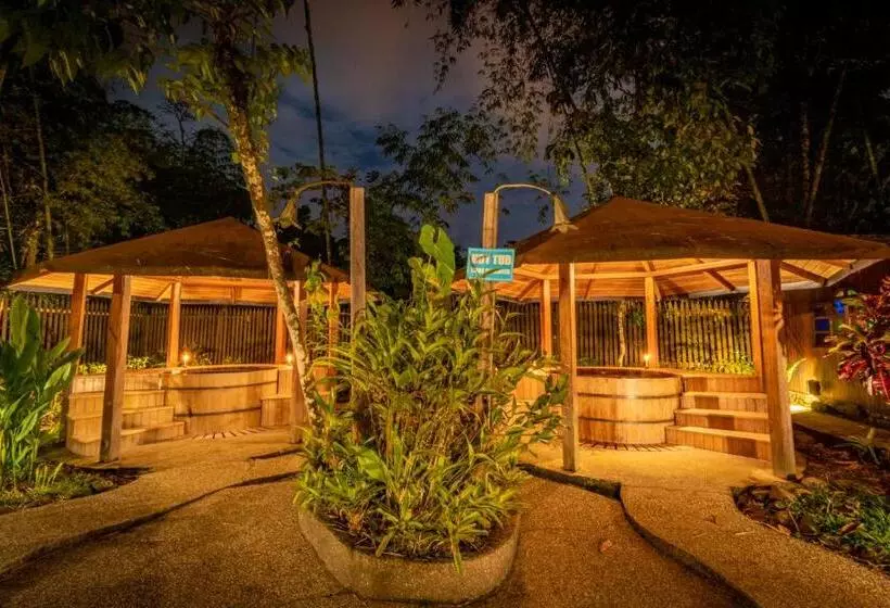 El Jardín Hotel & Restaurante