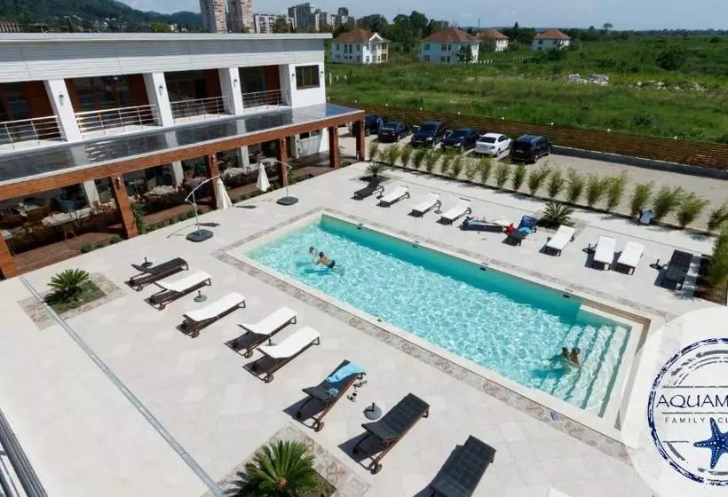 هتل Aquamarine Family Club