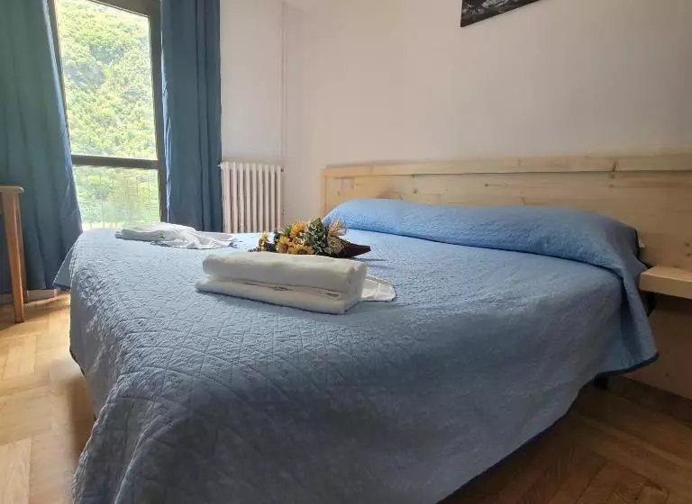 Hotelli Chalet Monte Nebius