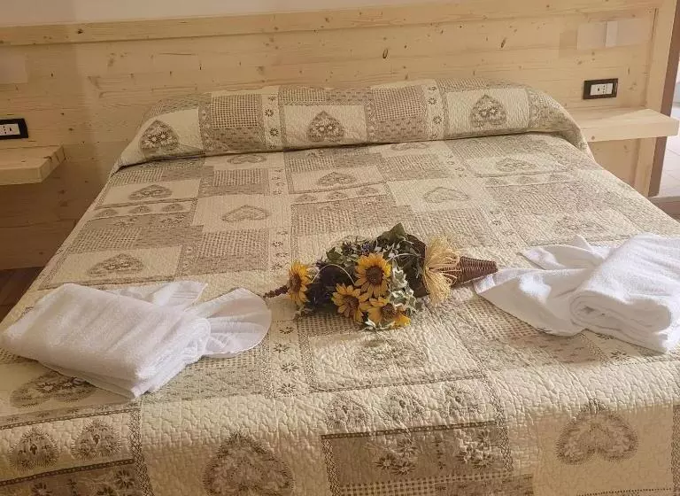 Hotelli Chalet Monte Nebius