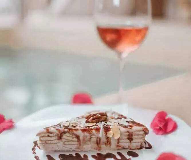 ホテル Lunarena Barefoot