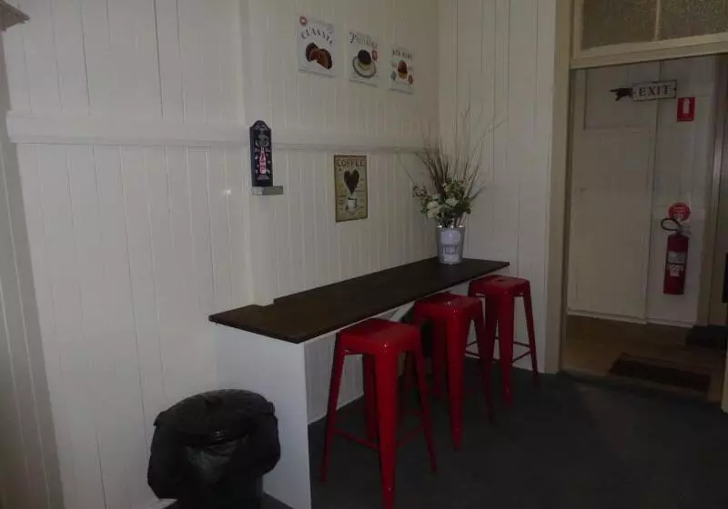 Motelli Exchange Hotel Toogoolawah