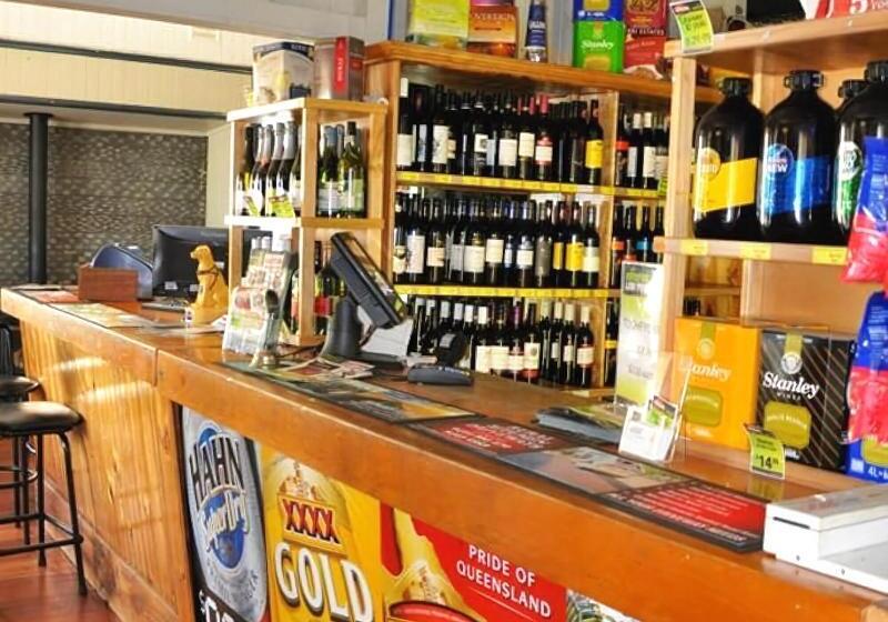 מוטל Exchange Hotel Toogoolawah