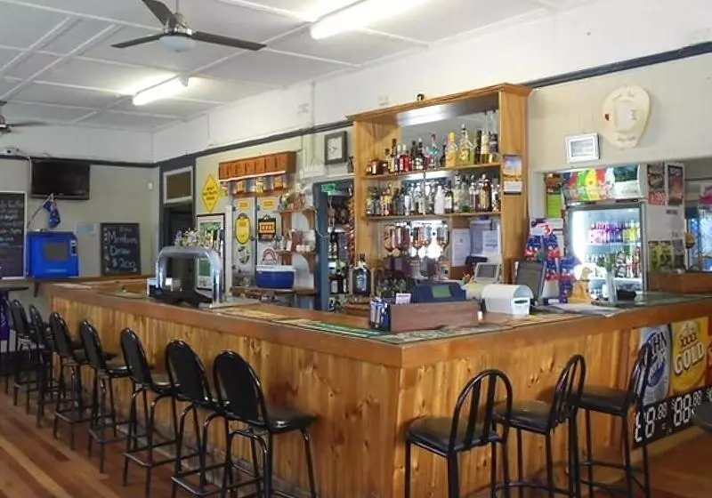 Motelli Exchange Hotel Toogoolawah