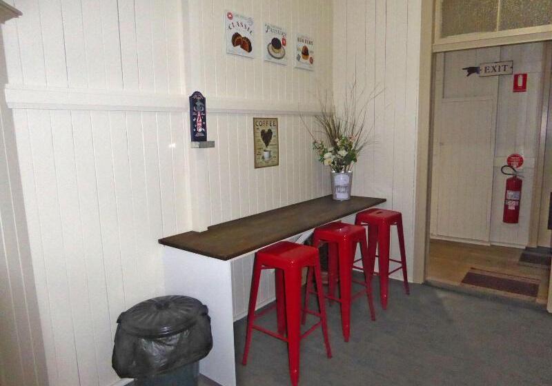 מוטל Exchange Hotel Toogoolawah