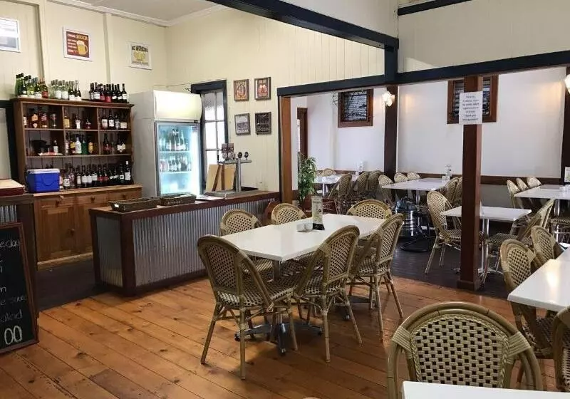 Motelli Exchange Hotel Toogoolawah