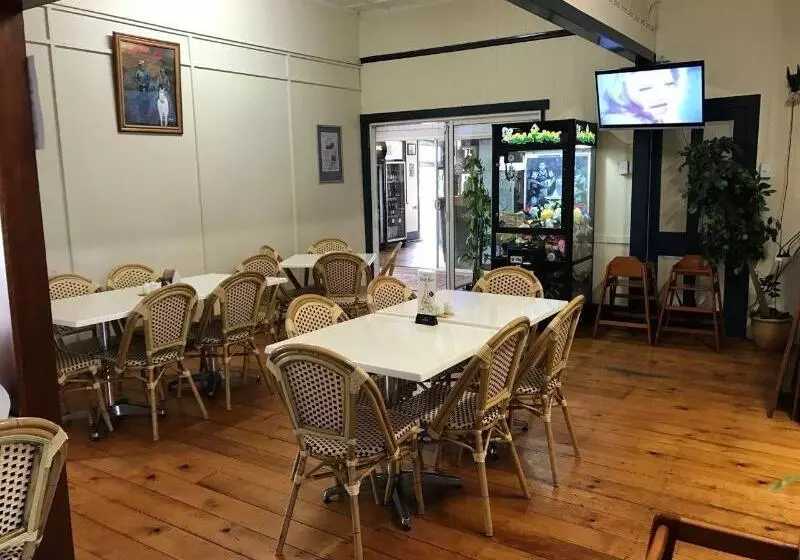 Motelli Exchange Hotel Toogoolawah