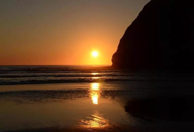 Agate Beach Motel