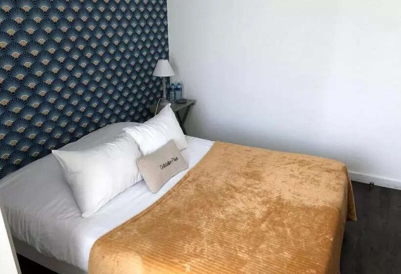 ホテル Hôtel Restaurant L'atelier Des Cousins