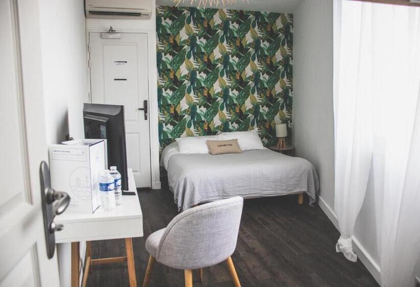 ホテル Hôtel Restaurant L'atelier Des Cousins